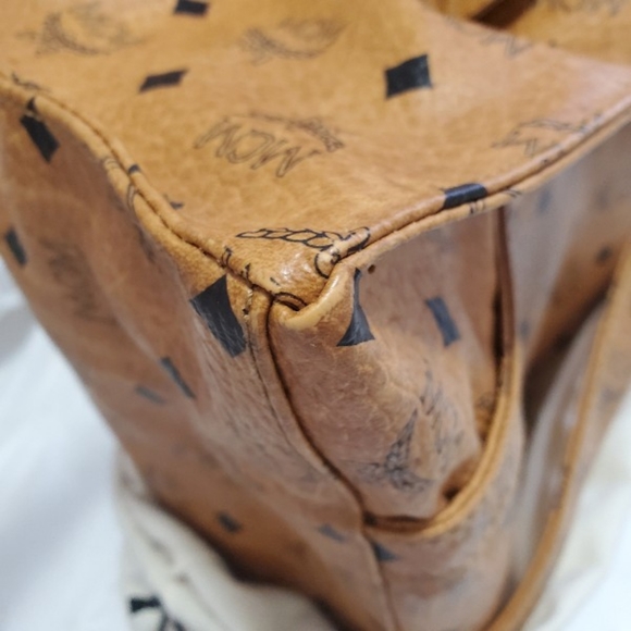 USED Vintage MCM Visetos Tote Bag - Picture 14 of 16